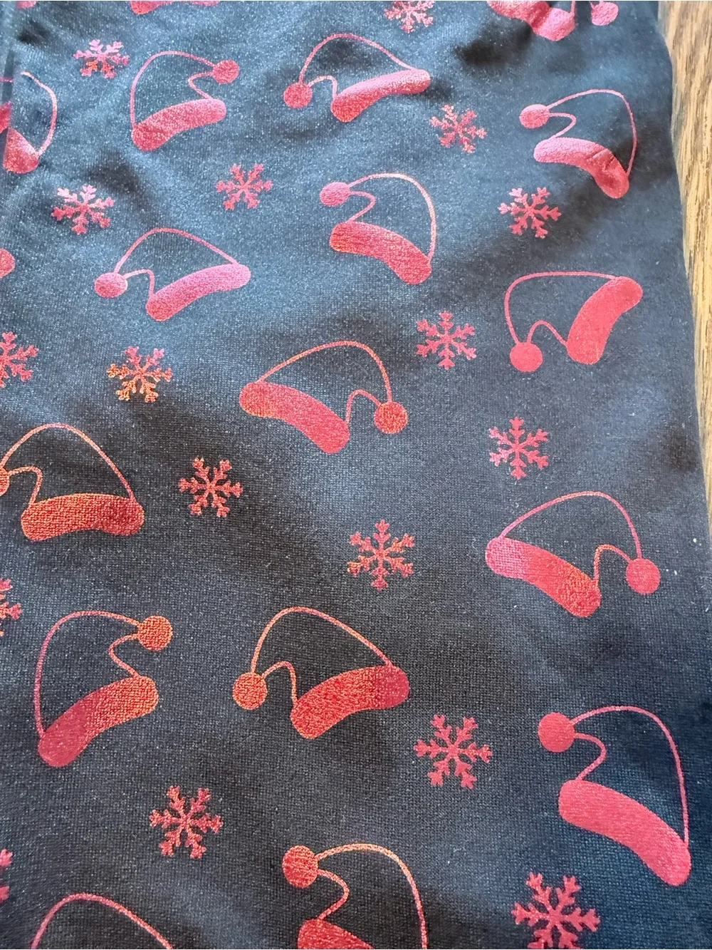 NWOT Black and Red Shiny Santa Hat Leggings